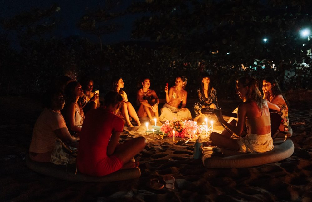 Bonfire in El Salvador - Retreat